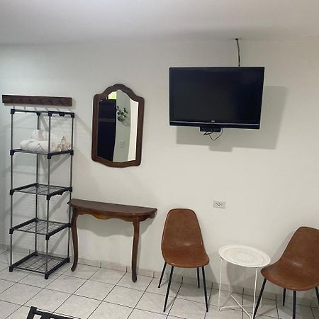 Berlor Airport Inn Río Segundo Eksteriør bilde