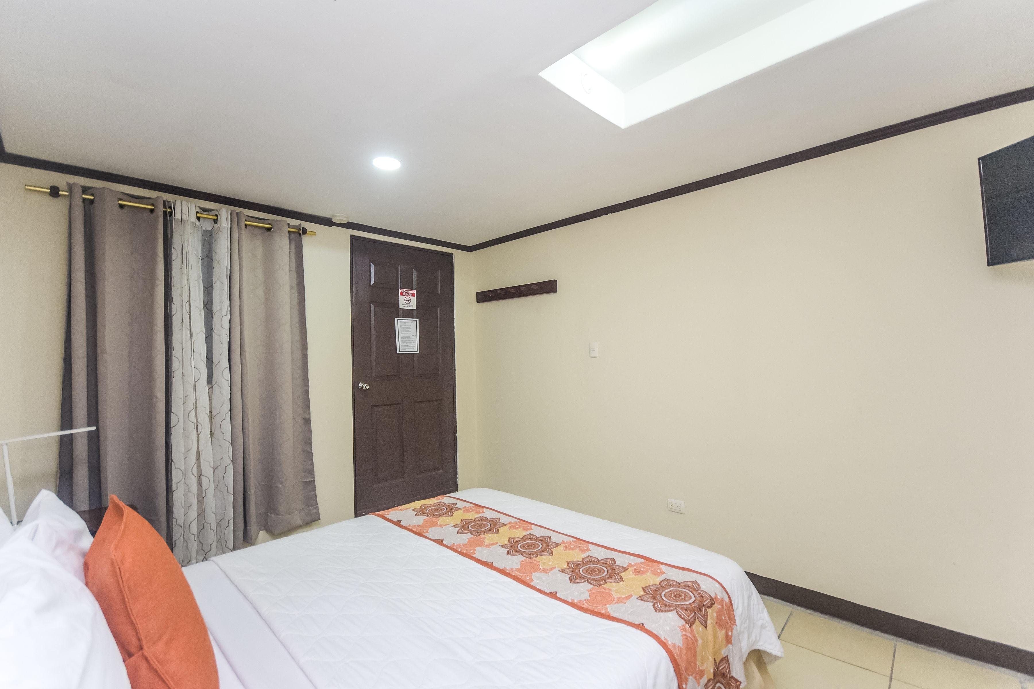 Berlor Airport Inn Río Segundo Eksteriør bilde