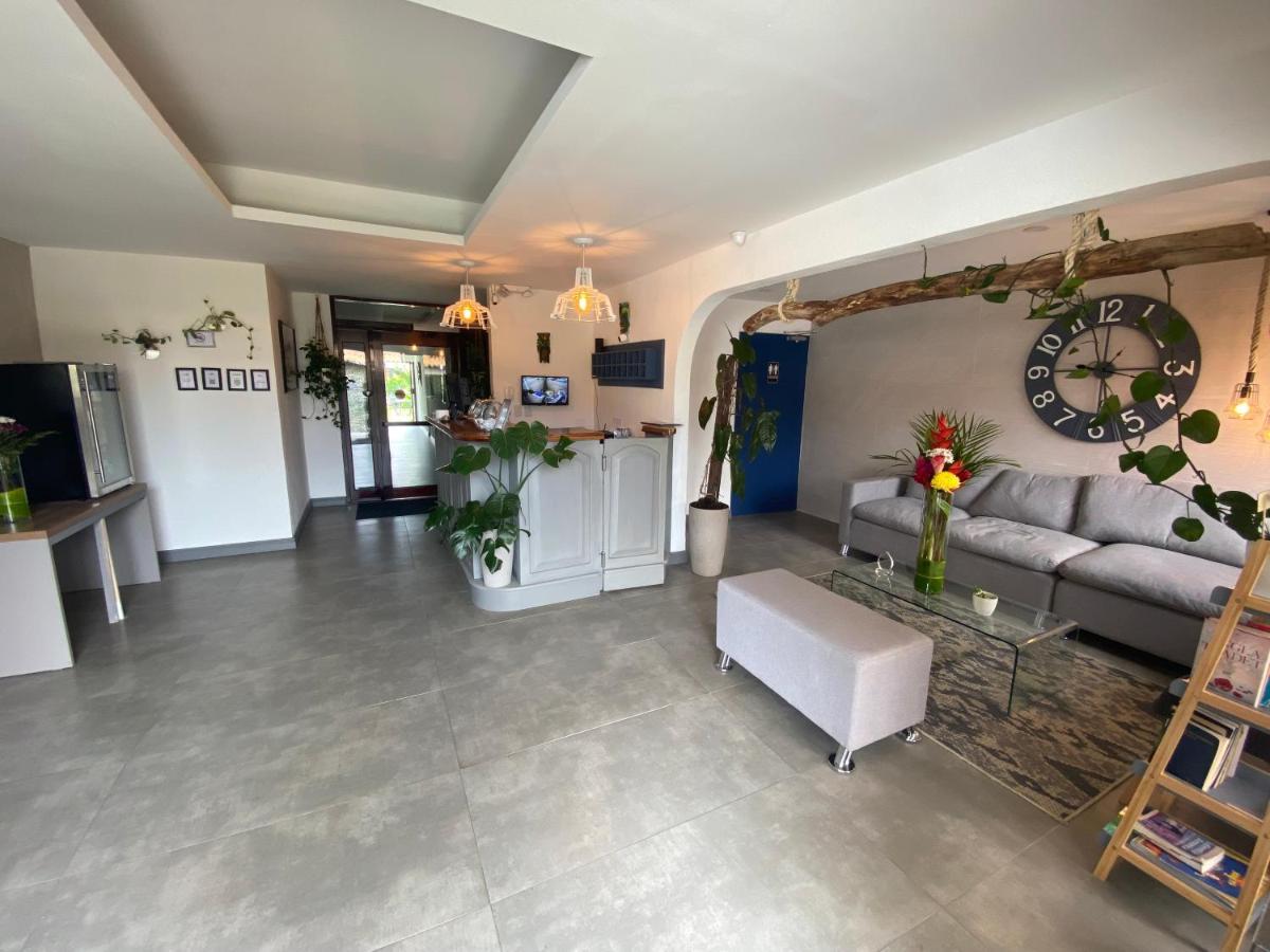 Berlor Airport Inn Río Segundo Eksteriør bilde